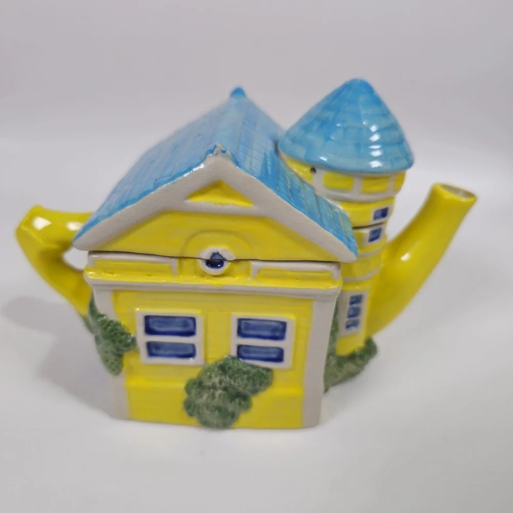 1982 House of Katayama Set Of 3 New Mini Teapots, Creamer, Japan Mini House
